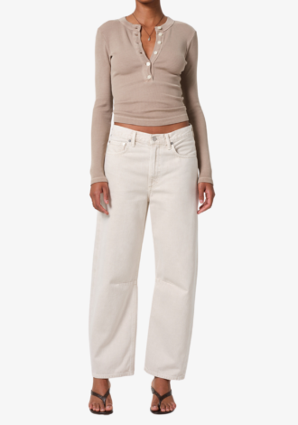Varra Henley