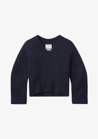 Gazette Puzzle V-Neck In Navy