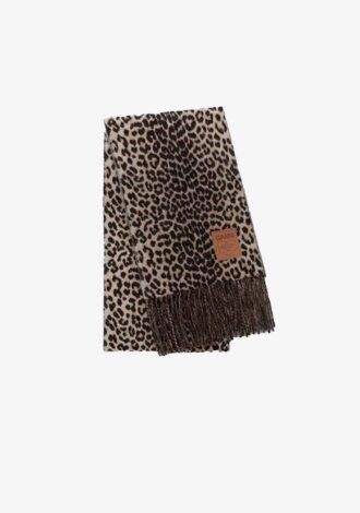 Wool Knit Scarf Leopard