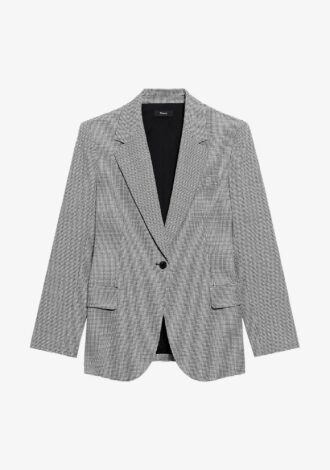 Lynnia Blazer