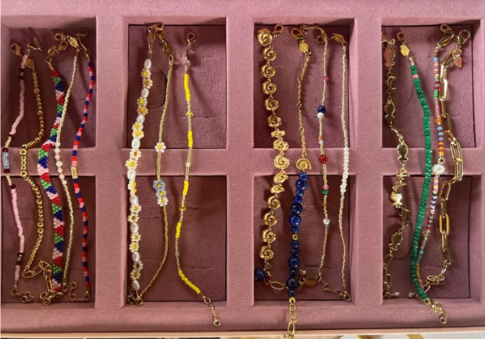 BRING COLOUR TO YOUR SUMMER WITH ANNI LU